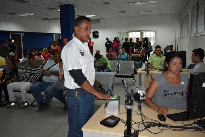 SAIME realiza Operativo Especial de Cedulación para trabajadores de Alivensa